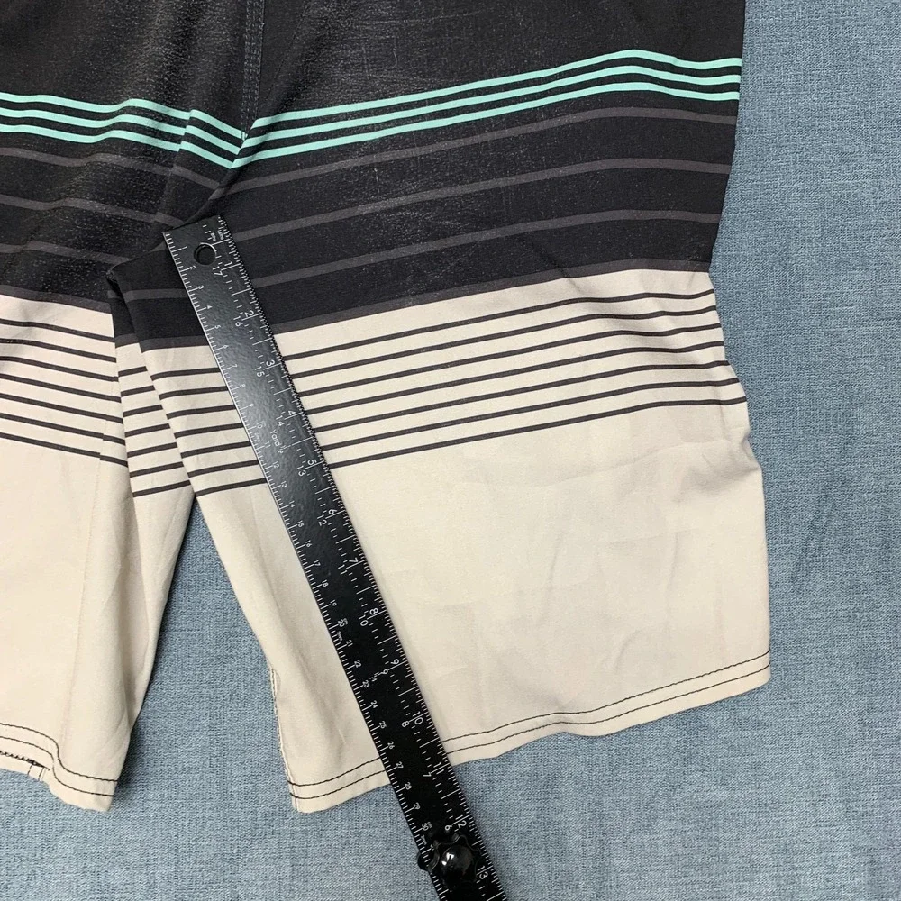 O'Neill Board Shorts Mens 38 Multicolor Logo Straight Leg Striped Summer Beach